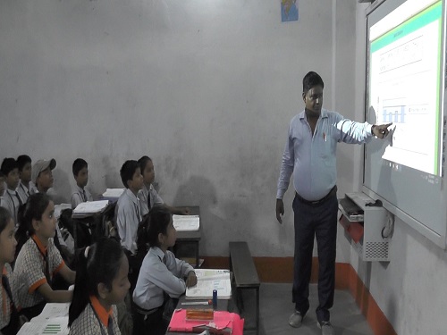 KRISHNA SUDARSHAN CENTRAL SCHOOL Smartboard