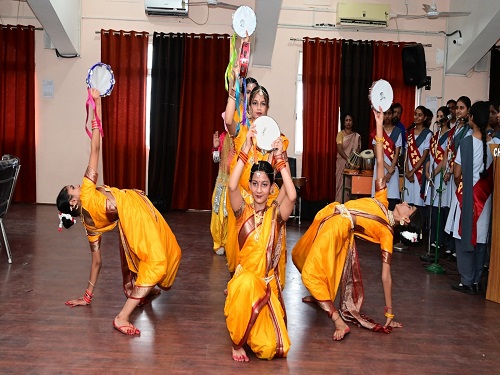 KRISHNA SUDARSHAN CENTRAL SCHOOL Dance